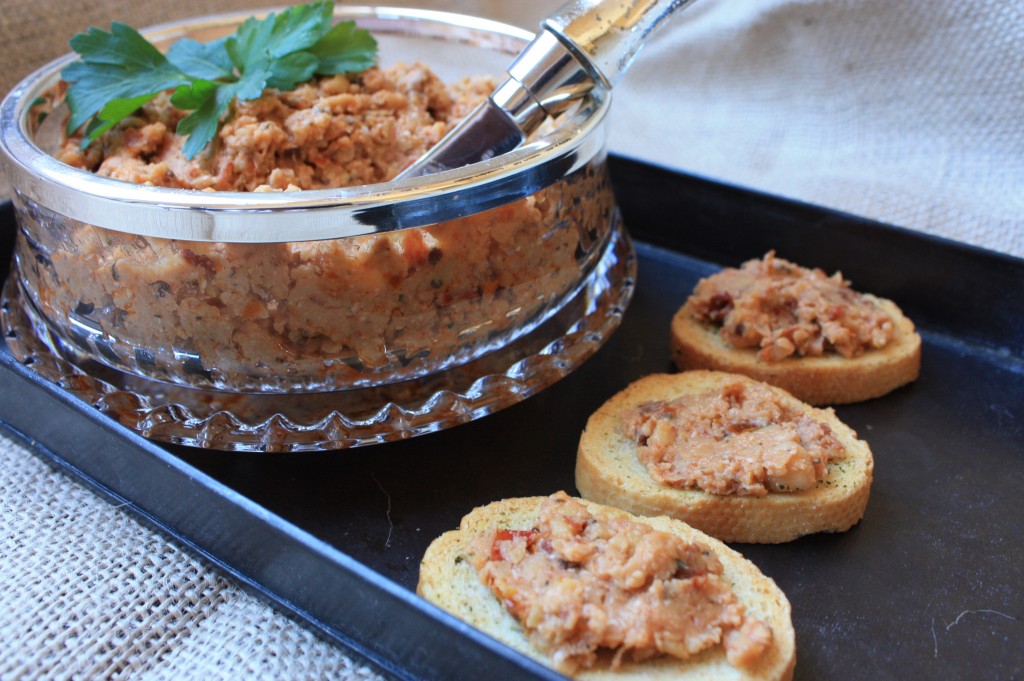 Sun Dried Tomato and Chickpea Spread